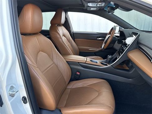 Used 2021 Toyota Avalon Limited w/ Advanced Safety Package image 29