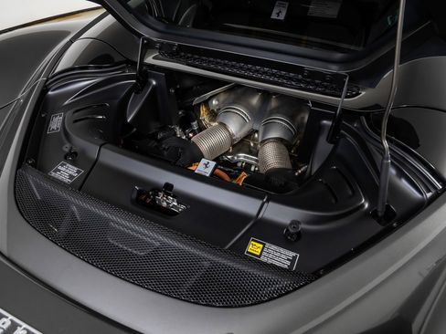 Used 2023 Ferrari 296 GTS image 18