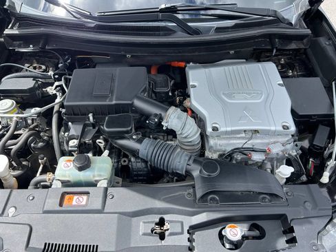 Used 2022 Mitsubishi Outlander GT AWD/4WD image 29