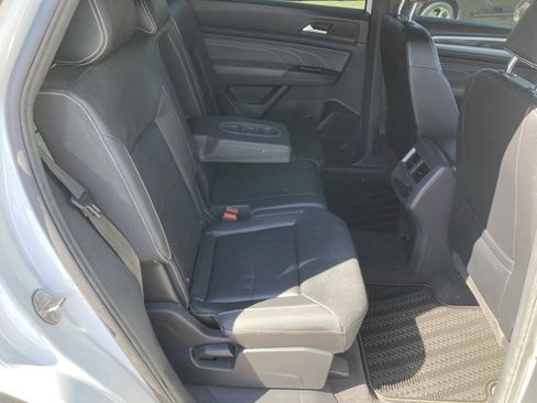 Used 2021 Volkswagen Atlas Cross Sport SEL R-Line image 39