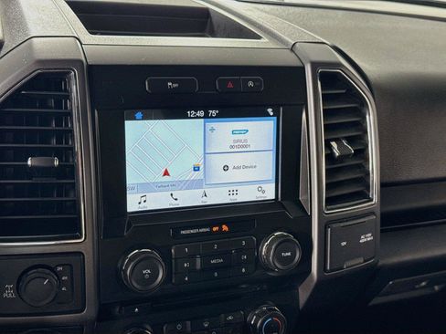 Used 2017 Ford F150 XLT w/ Equipment Group 302A Luxury AWD/4WD image 9