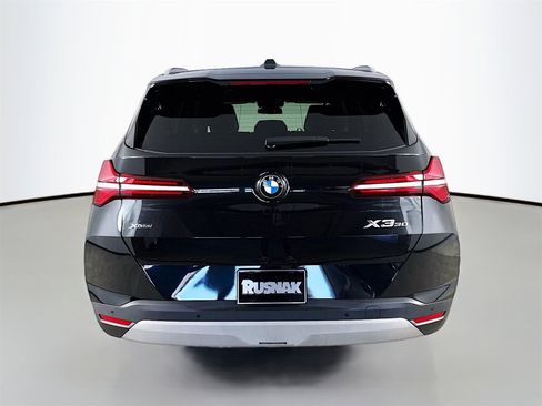Used 2025 BMW X3 xDrive30i w/ Premium Package image 6