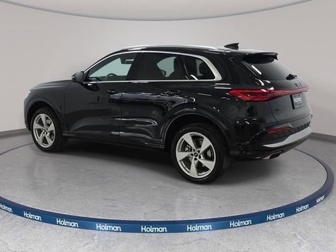 Certified 2025 Audi Q5 Premium AWD/4WD image 8
