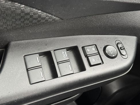 Used 2015 Honda CR-V EX image 19
