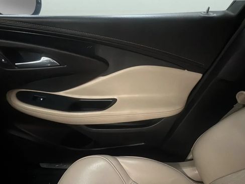 Used 2017 Buick Envision Preferred FWD image 19
