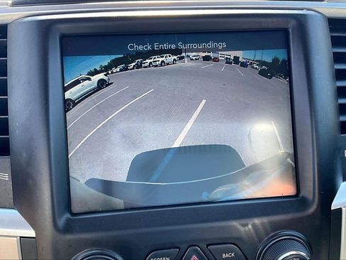 Used 2015 RAM 1500 SLT AWD/4WD image 13