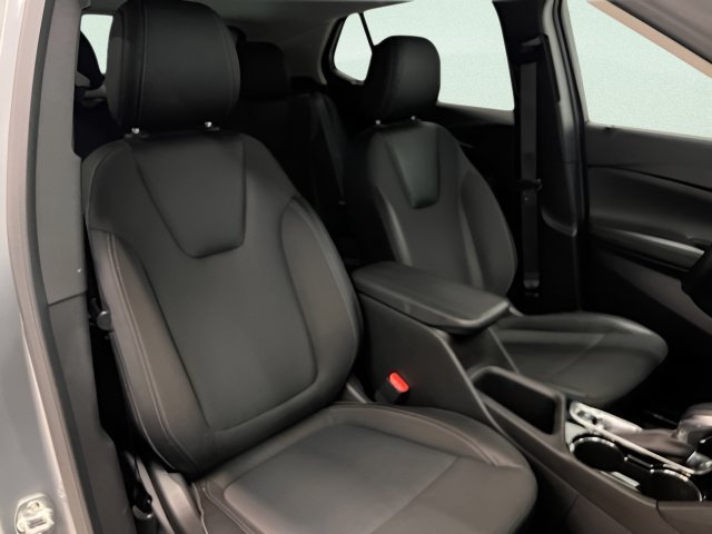 Used 2025 Buick Encore GX Preferred AWD/4WD image 16