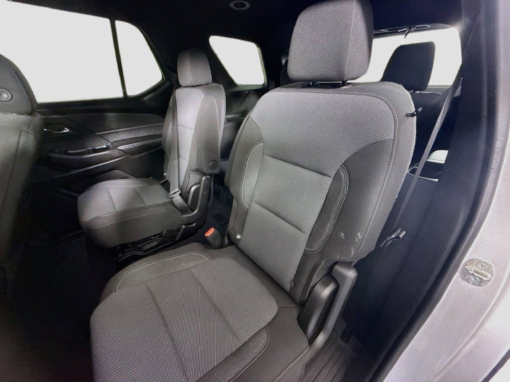 Used 2022 Chevrolet Traverse LT AWD/4WD image 24