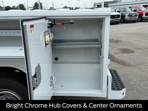 New 2025 Ford F250 XL w/ XL Chrome Package image 41