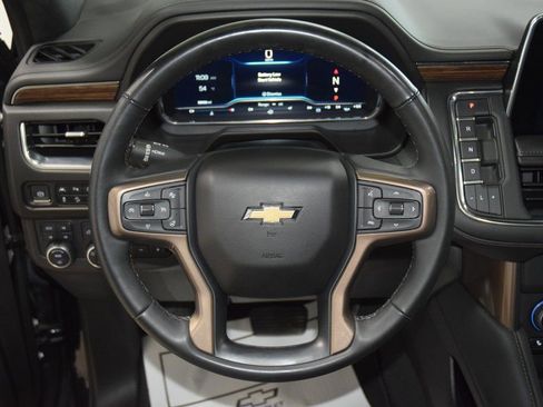 Used 2023 Chevrolet Tahoe High Country w/ LPO, Illumination Package AWD/4WD image 35