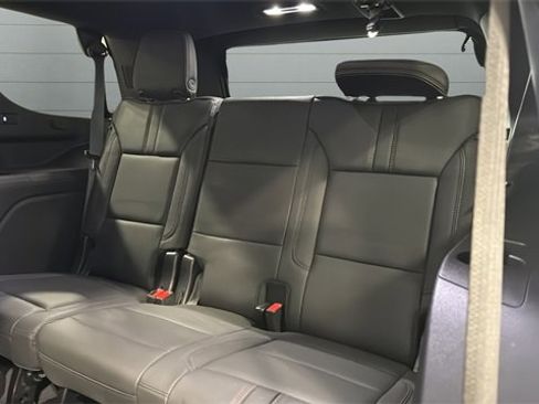 Used 2023 Chevrolet Tahoe RST w/ Luxury Package image 28