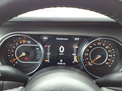 Used 2023 Jeep Gladiator Sport AWD/4WD image 20