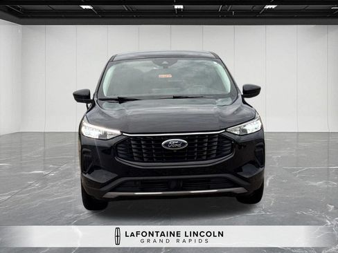 Used 2023 Ford Escape Active w/ Tech Pack #2 AWD/4WD image 8