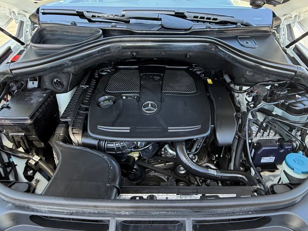 Used 2012 Mercedes-Benz ML 350 4MATIC image 29
