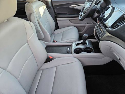 Used 2019 Honda Pilot EX-L image 13