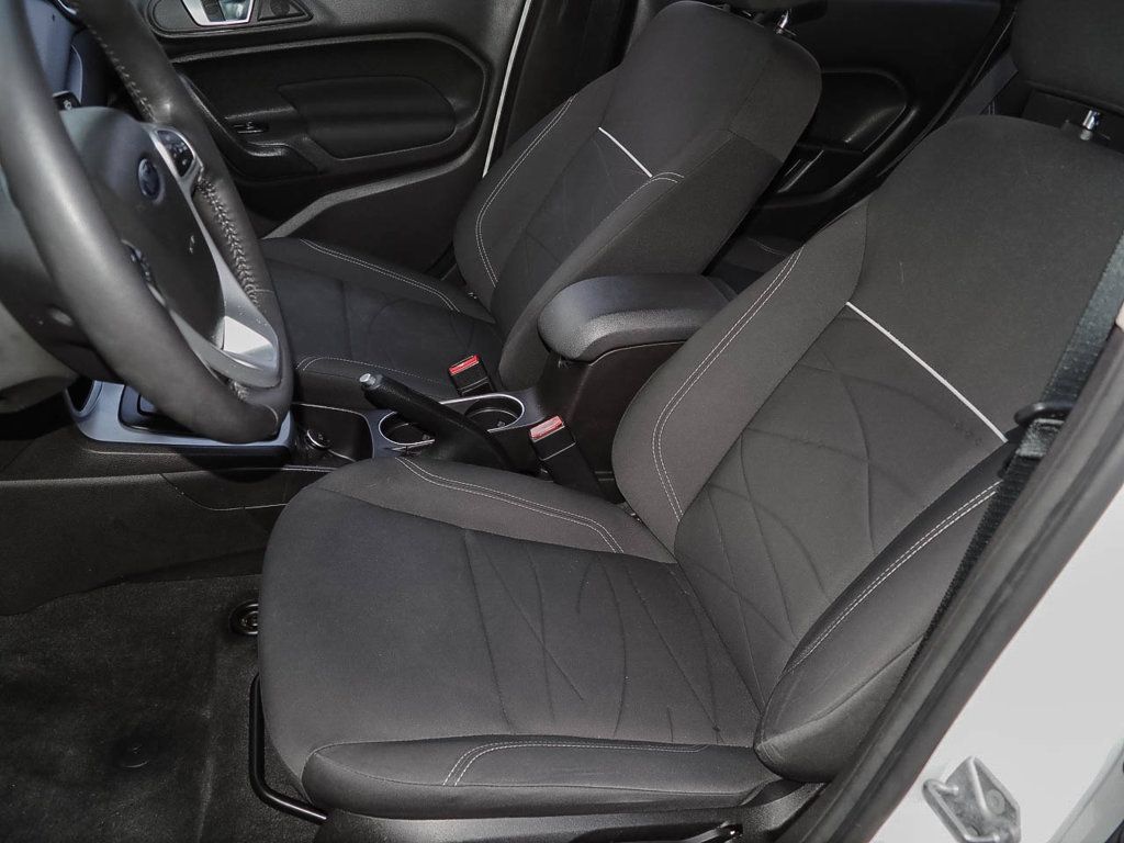 Used 2014 Ford Fiesta SE FWD image 28