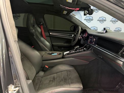 Used 2023 Porsche Panamera GTS w/ Premium Package AWD/4WD image 27