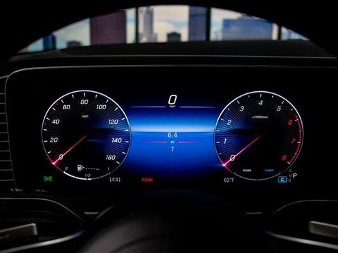 Used 2026 Mercedes-Benz GLE 450 4MATIC image 18