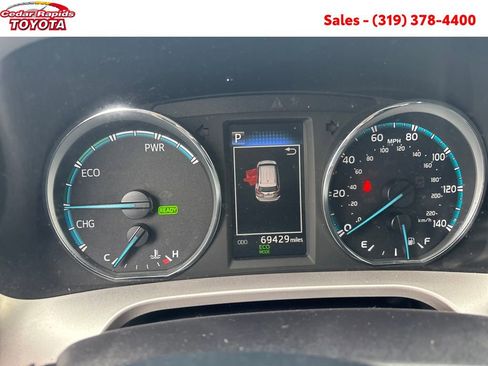 Certified 2017 Toyota RAV4 XLE image 17