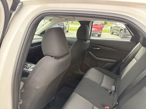 Certified 2023 MAZDA CX-30 AWD 2.5 S image 40