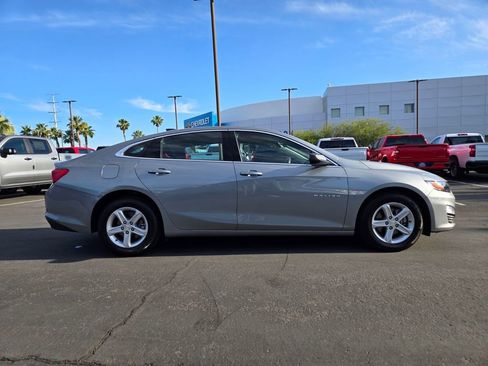 Used 2024 Chevrolet Malibu LS FWD image 7