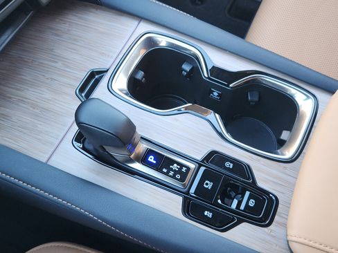 Used 2025 Lexus RX 350 Premium image 24