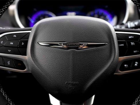 New 2026 Chrysler Voyager LX image 12