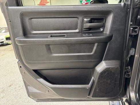 Used 2022 RAM 3500 Tradesman image 38