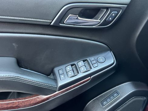 Used 2020 GMC Yukon SLT w/ Open Road Package image 12