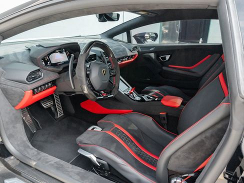 Used 2024 Lamborghini Huracan Tecnica image 75