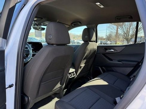 New 2026 Chevrolet Equinox LT w/ Safety and Technology Package image 14