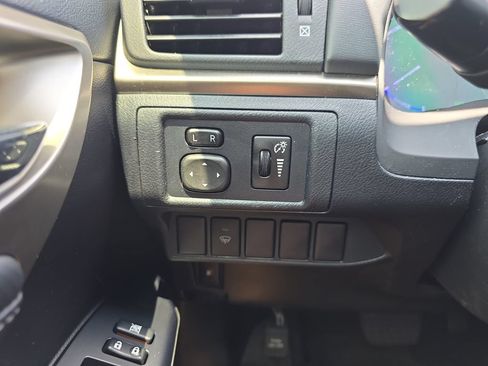Used 2016 Lexus CT 200h w/ Accessory Package 2 FWD image 27