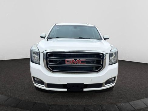 Used 2015 GMC Yukon SLE AWD/4WD image 2