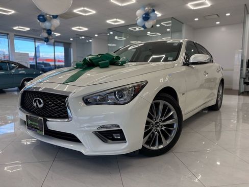 Used 2019 INFINITI Q50 Luxe w/ Essential Package (3.0T Luxe) image 1