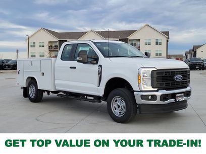 New 2026 Ford F250 XL w/ XL Chrome Package