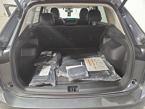 New 2026 Volkswagen Tiguan SE AWD/4WD image 22