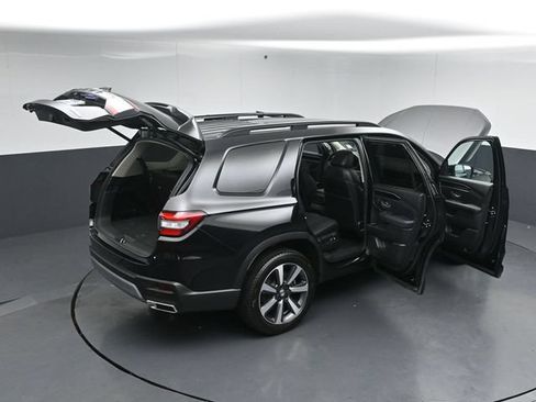 Used 2025 Honda Pilot Touring image 59