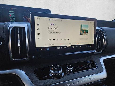 New 2026 Ford Expedition Tremor image 12