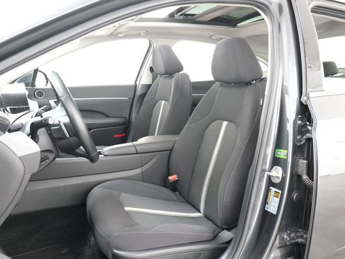 Used 2024 Hyundai Sonata SEL w/ Convenience Package FWD image 29