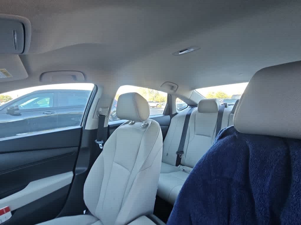 Used 2023 Honda Accord LX image 8