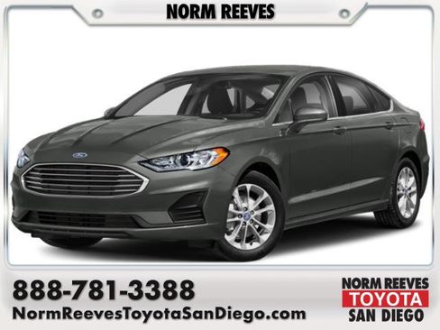 Used 2020 Ford Fusion SE FWD image 1