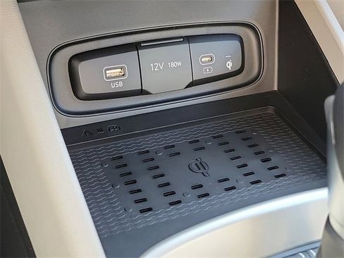 New 2026 Hyundai Venue SEL image 12