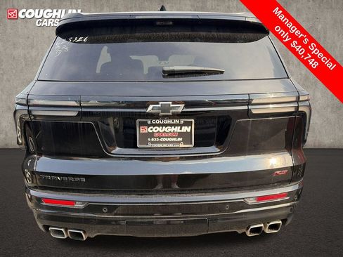 Used 2024 Chevrolet Traverse RS w/ LPO, Floor Liner Package FWD image 5