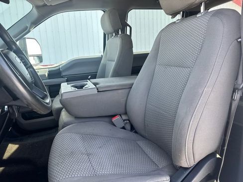 Used 2018 Ford F250 XLT image 33