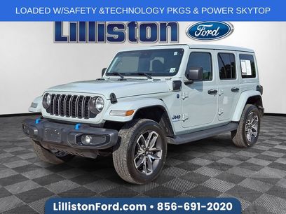 Used 2024 Jeep Wrangler Unlimited w/ Convenience Group
