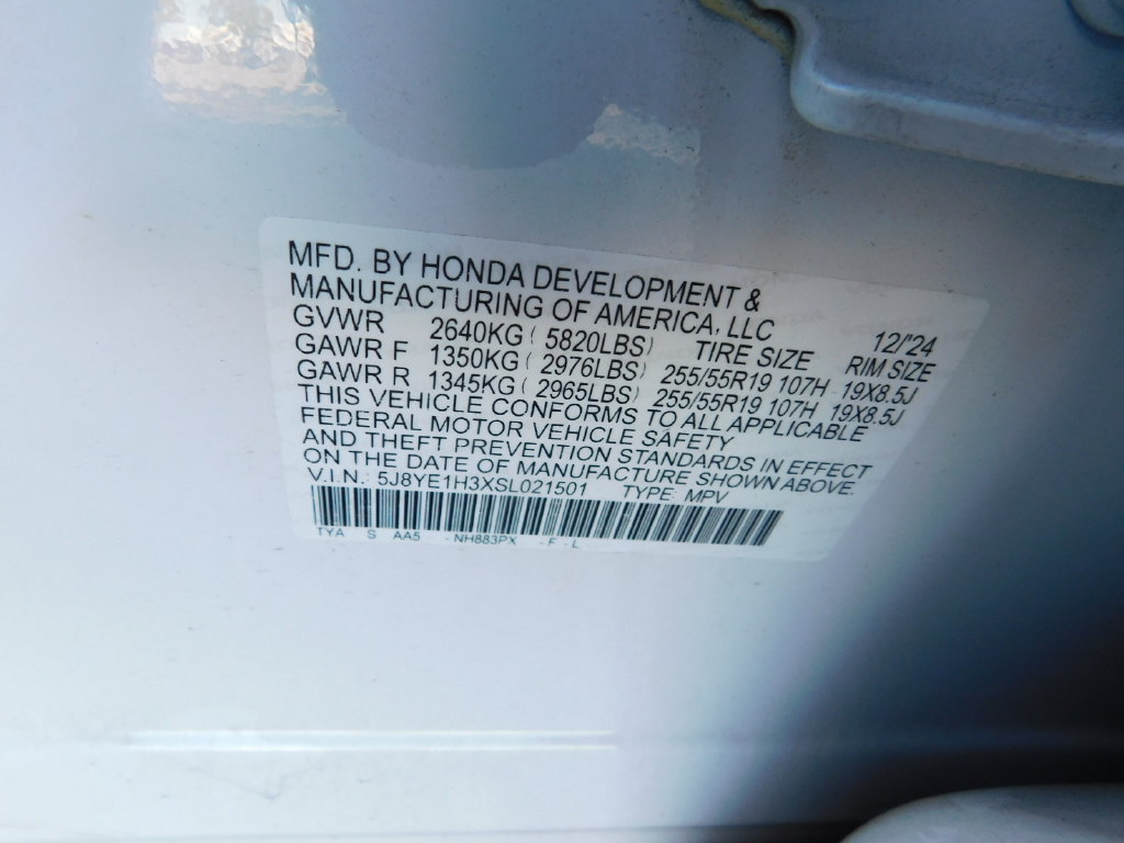 Used 2025 Acura MDX SH-AWD image 9