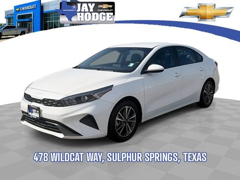 Used 2024 Kia Forte LXS FWD image 1