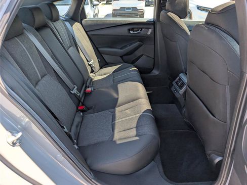 Used 2025 Honda Accord Sport image 13