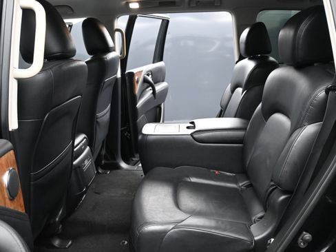 Used 2021 Nissan Armada SL w/ Captain's Chairs Package RWD image 22