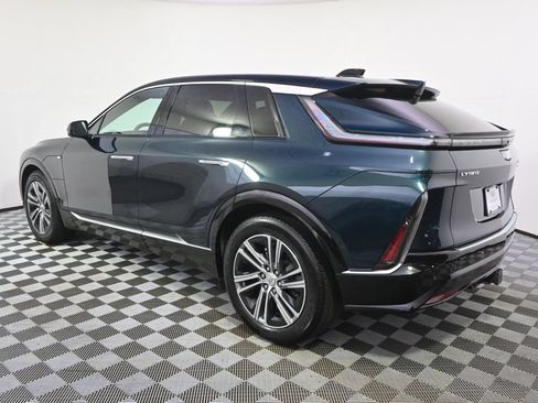 New 2026 Cadillac Lyriq Premium Luxury w/ LPO, Floor Liner Package AWD/4WD image 3
